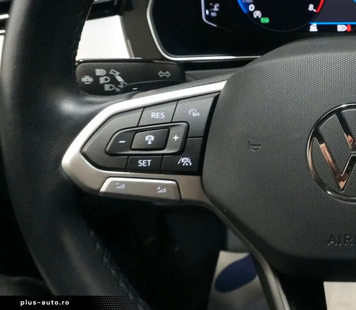 VW Passat Lim. Business 2.0 TSI