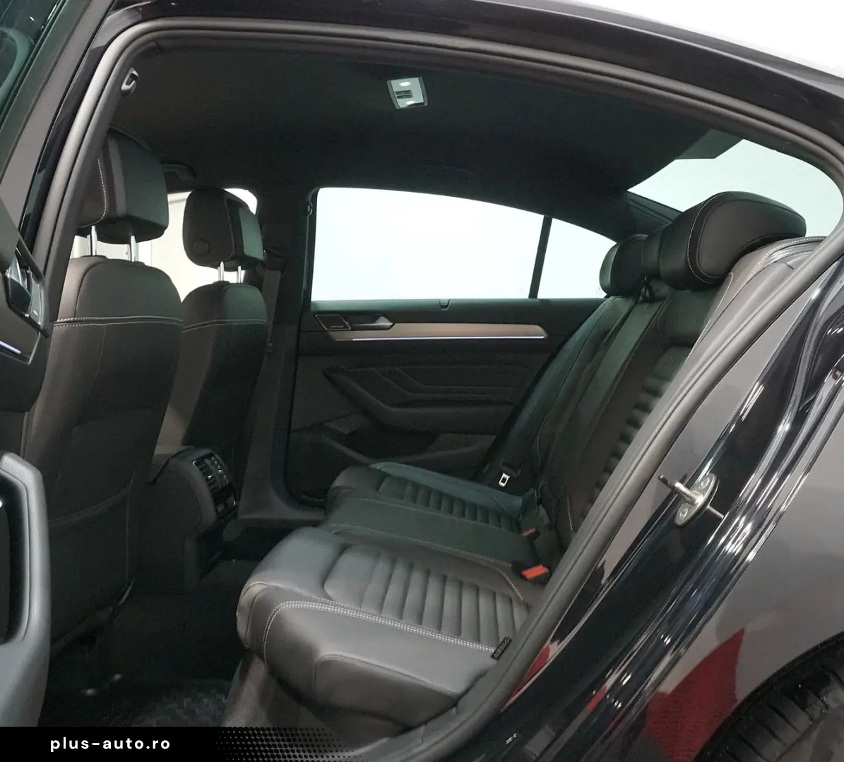 VW Passat Lim. Business 2.0 TSI