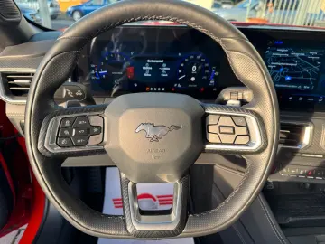 FORD Mustang Fastback 5.0 V8 Styling-Paket  VOLL