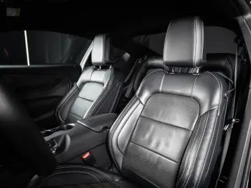 FORD Mustang GT 5.0 Ti-VCT V8 Fastback