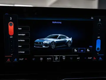 FORD Mustang GT 5.0 Ti-VCT V8 Fastback