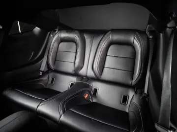 FORD Mustang GT 5.0 Ti-VCT V8 Fastback