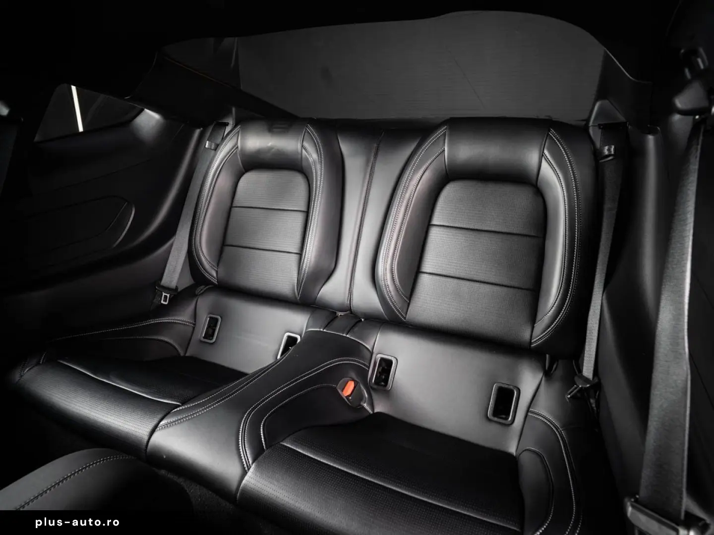 FORD Mustang GT 5.0 Ti-VCT V8 Fastback