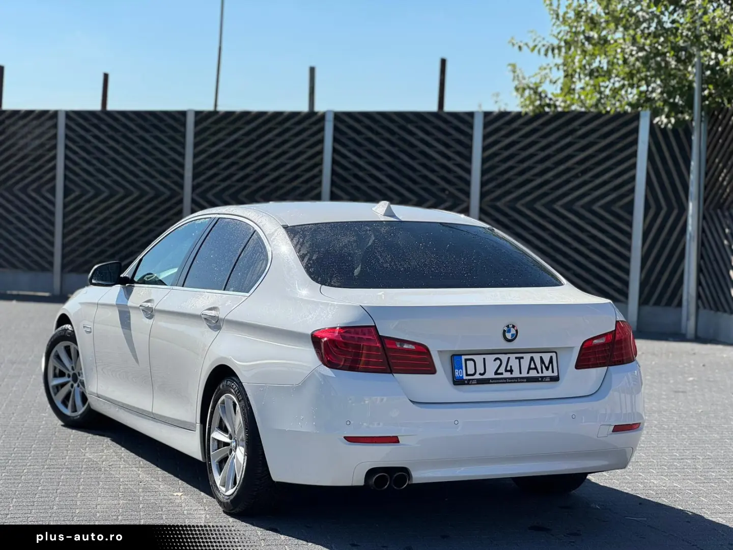 BMW Seria 5 F10 520d Facelift – 2014   184 CP   Automată