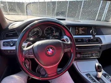 BMW Seria 5 F10 520d Facelift – 2014   184 CP   Automată