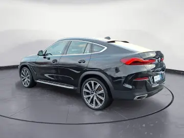 BMW X6 xDrive40d xLine Innovationsp. Komfortsitze Pa