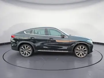 BMW X6 xDrive40d xLine Innovationsp. Komfortsitze Pa