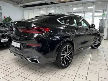 BMW X6 xDrive 40d A M Sport Pano AHK Bowers &Wilkins