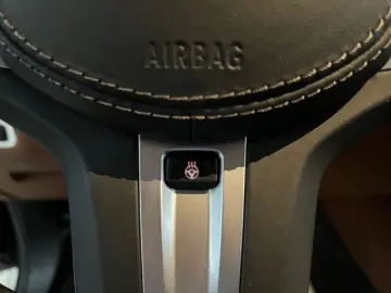 BMW X6 xDrive 40d A M Sport Pano AHK Bowers &Wilkins