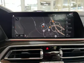 BMW X6 xDrive 40d A M Sport Pano AHK Bowers &Wilkins