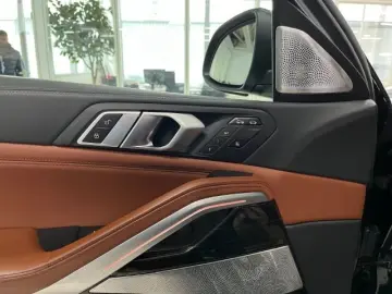 BMW X6 xDrive 40d A M Sport Pano AHK Bowers &Wilkins