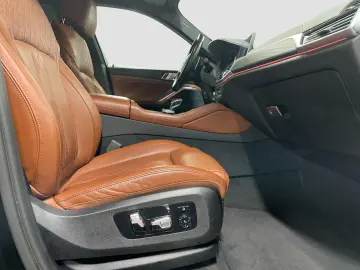 BMW X6 xDrive40d M Sport Standheizung Massage Laser