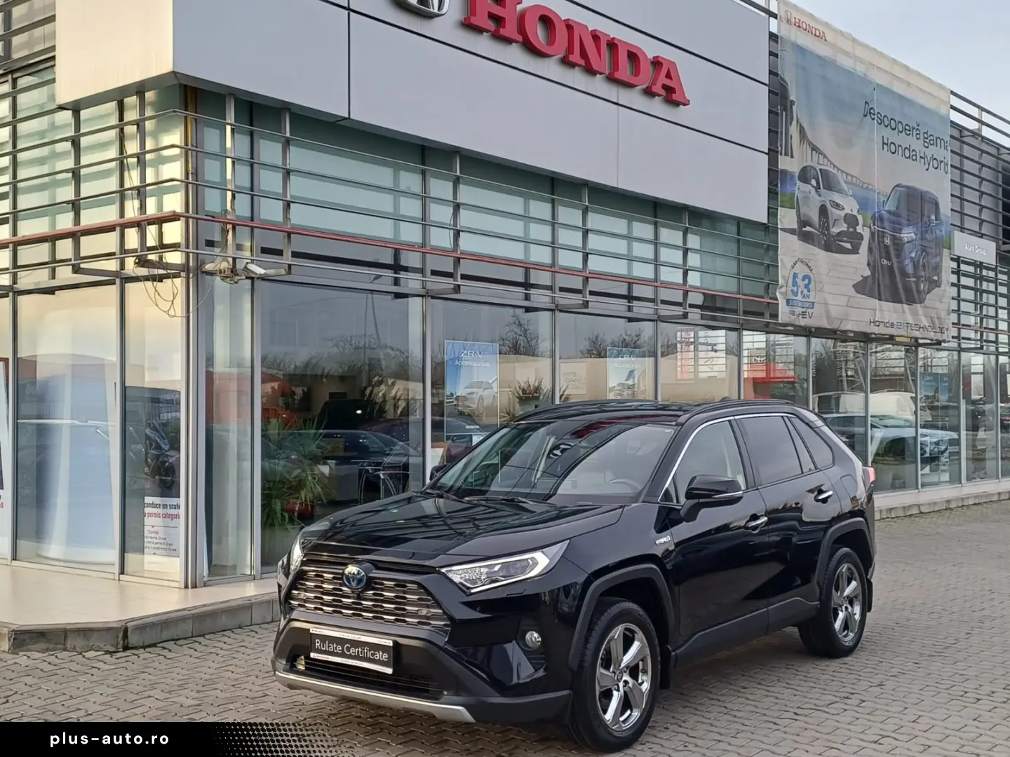 Toyota RAV 4 2.4 Hybrid 218 CP Luxury 4x4