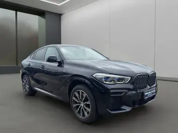BMW X6 xDrive40d M-SPORT LASER HUD PANO B&W 20  AHK