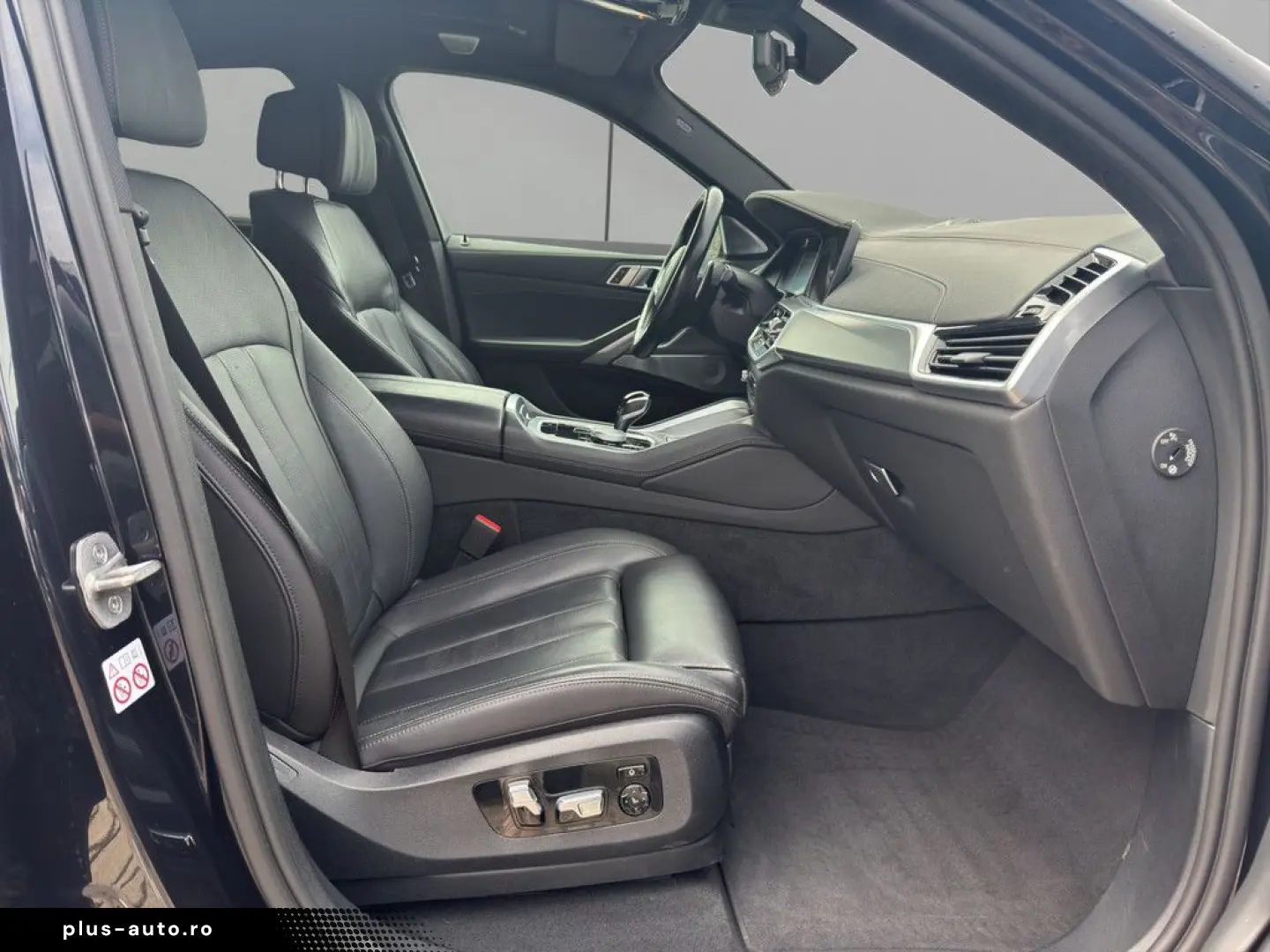 BMW X6 xDrive40d M-SPORT LASER HUD PANO B&W 20  AHK