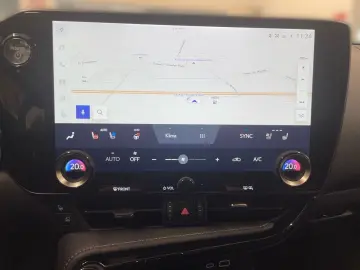 LEXUS NX 450h  Luxury Line E-FOUR ACC LEDER R.CAM MATR