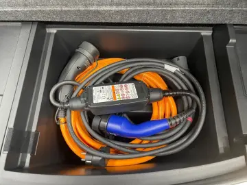 LEXUS NX 450h  Luxury Line E-FOUR ACC LEDER R.CAM MATR