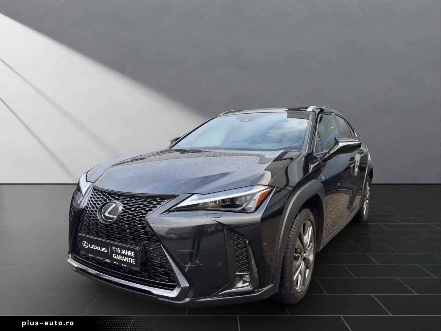 LEXUS UX 250h F-Sport D. 1HD SHZ CARPLAY