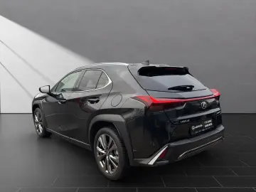 LEXUS UX 250h F-Sport D. 1HD SHZ CARPLAY