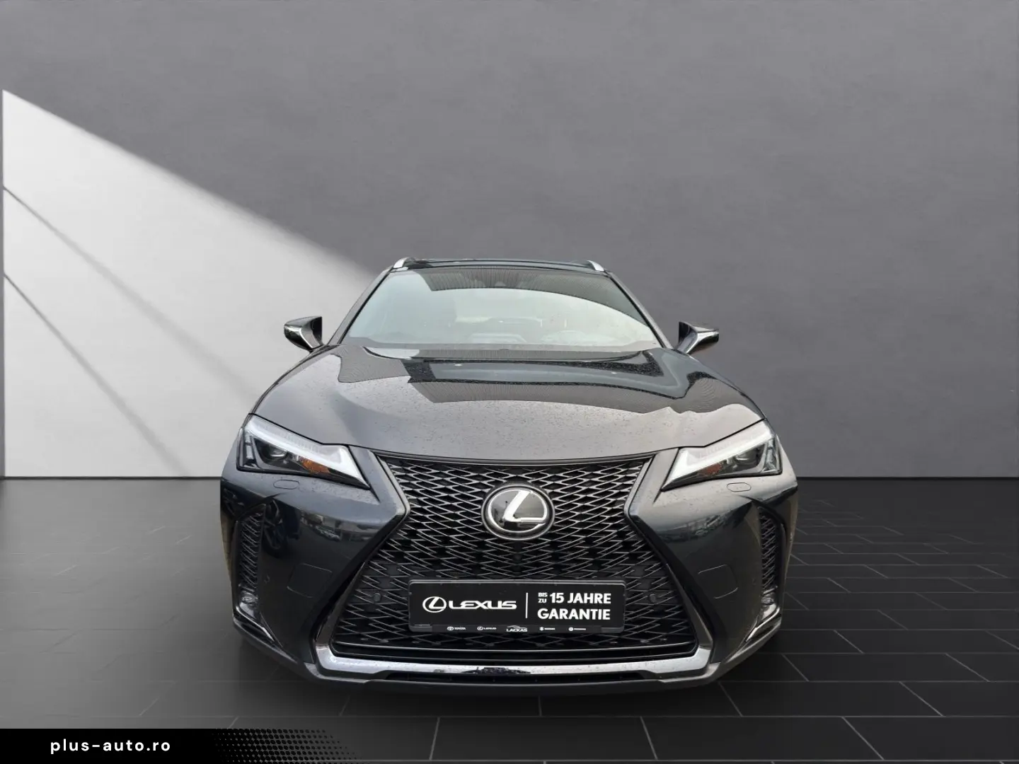 LEXUS UX 250h F-Sport D. 1HD SHZ CARPLAY