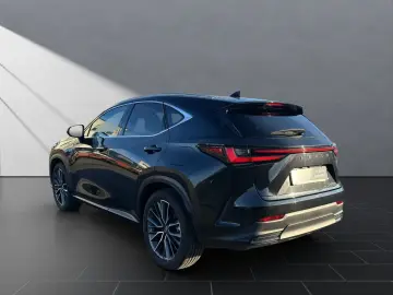 LEXUS NX 350h LUXURY MARK LEVINSON