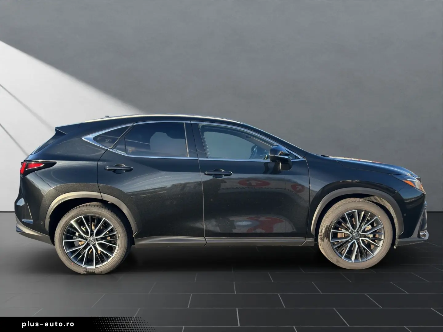 LEXUS NX 350h LUXURY MARK LEVINSON