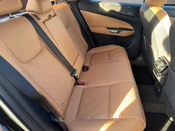 LEXUS NX 350h LUXURY MARK LEVINSON