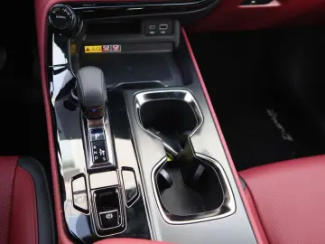 LEXUS NX 350h Luxury Line