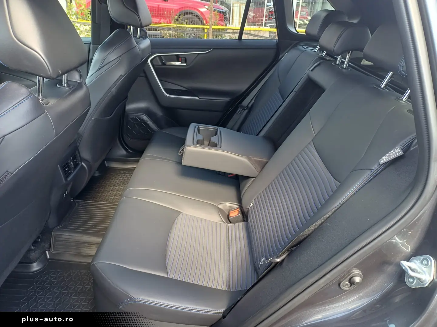 RAV 4 2.4 Hybrid 218 CP EXCLUSIVE 4x2