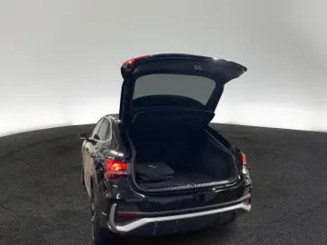 AUDI Q3 Sportback 45 TFSI e S line S tronic Navi Schi