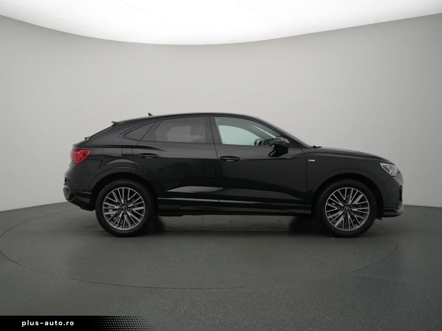 AUDI Q3 Sportback e S line PANO SONOS LEDER CARPLAY