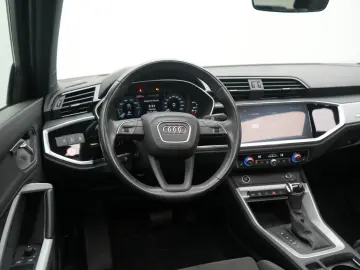 AUDI Q3 Sportback e S line PANO SONOS LEDER CARPLAY