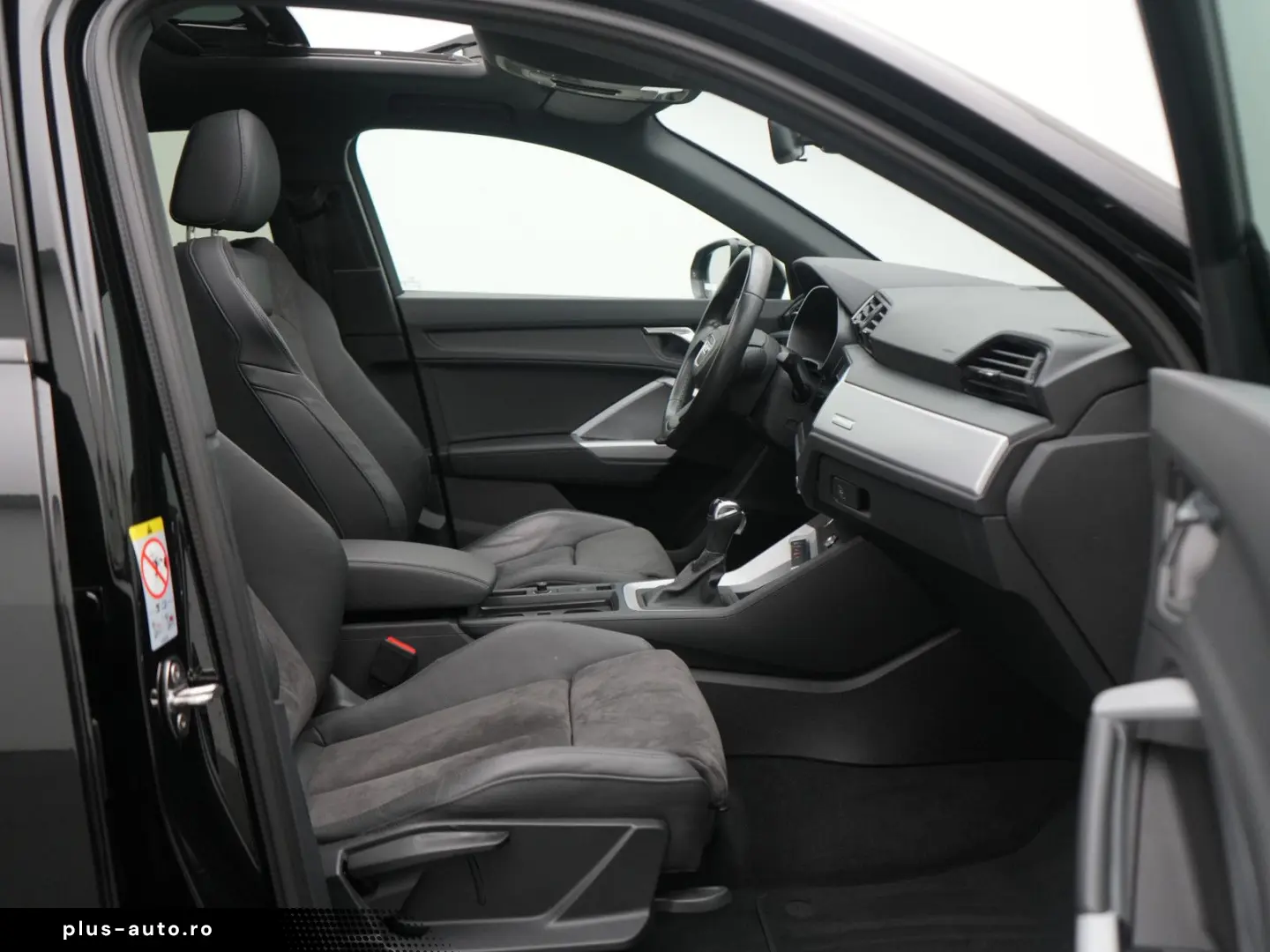 AUDI Q3 Sportback e S line PANO SONOS LEDER CARPLAY