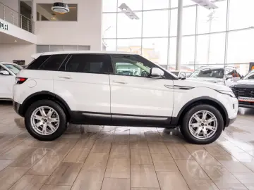 Land Rover Range Rover Evoque 2.2 TD4 4x4 Automat SE