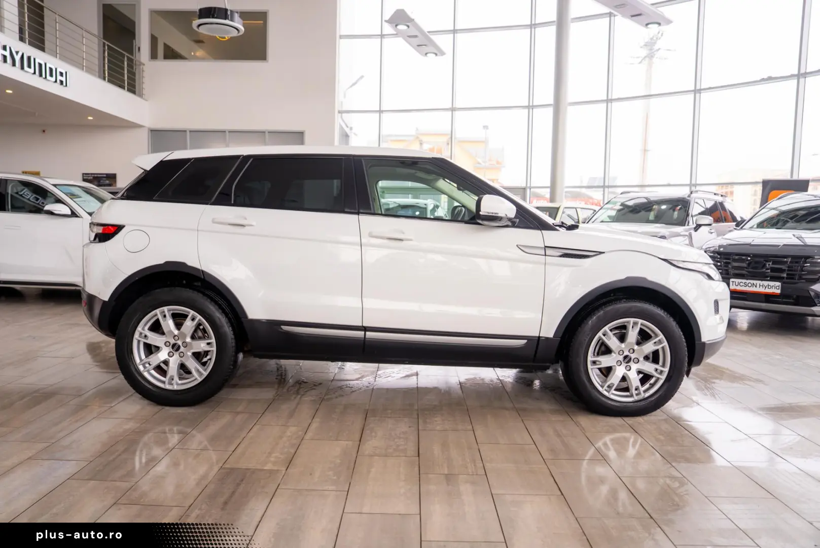 Land Rover Range Rover Evoque 2.2 TD4 4x4 Automat SE