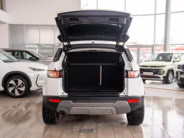 Land Rover Range Rover Evoque 2.2 TD4 4x4 Automat SE