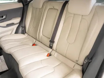 Land Rover Range Rover Evoque 2.2 TD4 4x4 Automat SE