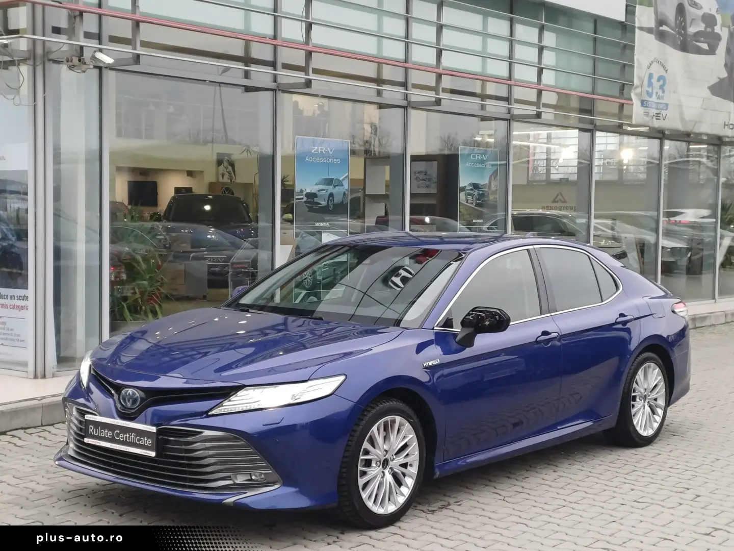 TOYOTA CAMRY 2.5 Hybrid 218 CP Dynamic