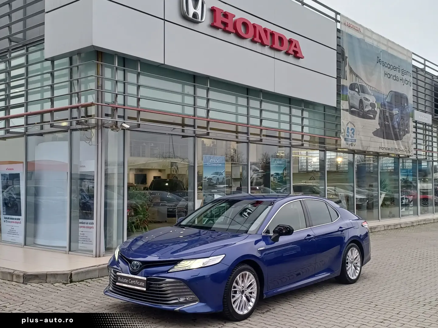 TOYOTA CAMRY 2.5 Hybrid 218 CP Dynamic