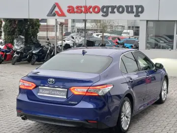 TOYOTA CAMRY 2.5 Hybrid 218 CP Dynamic
