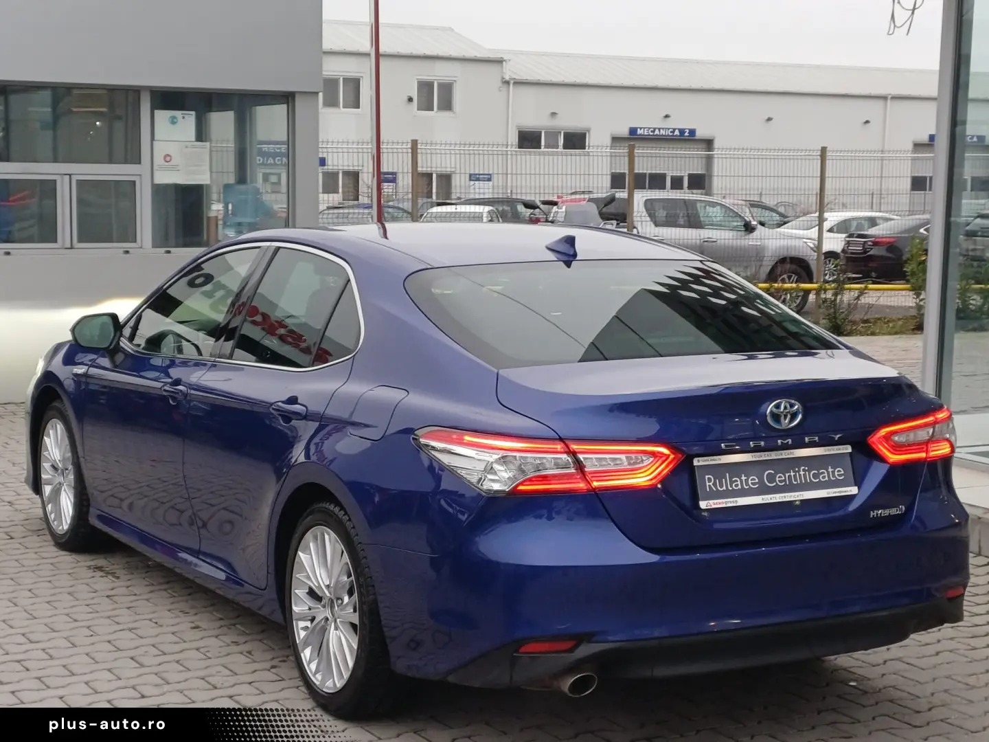 TOYOTA CAMRY 2.5 Hybrid 218 CP Dynamic