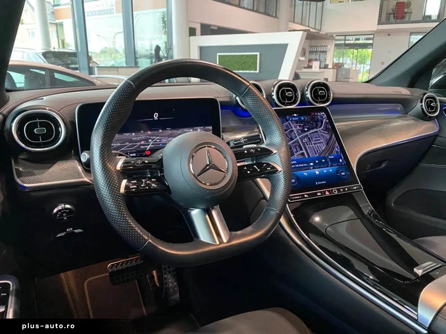 MERCEDES-BENZ GLC 300 AMG