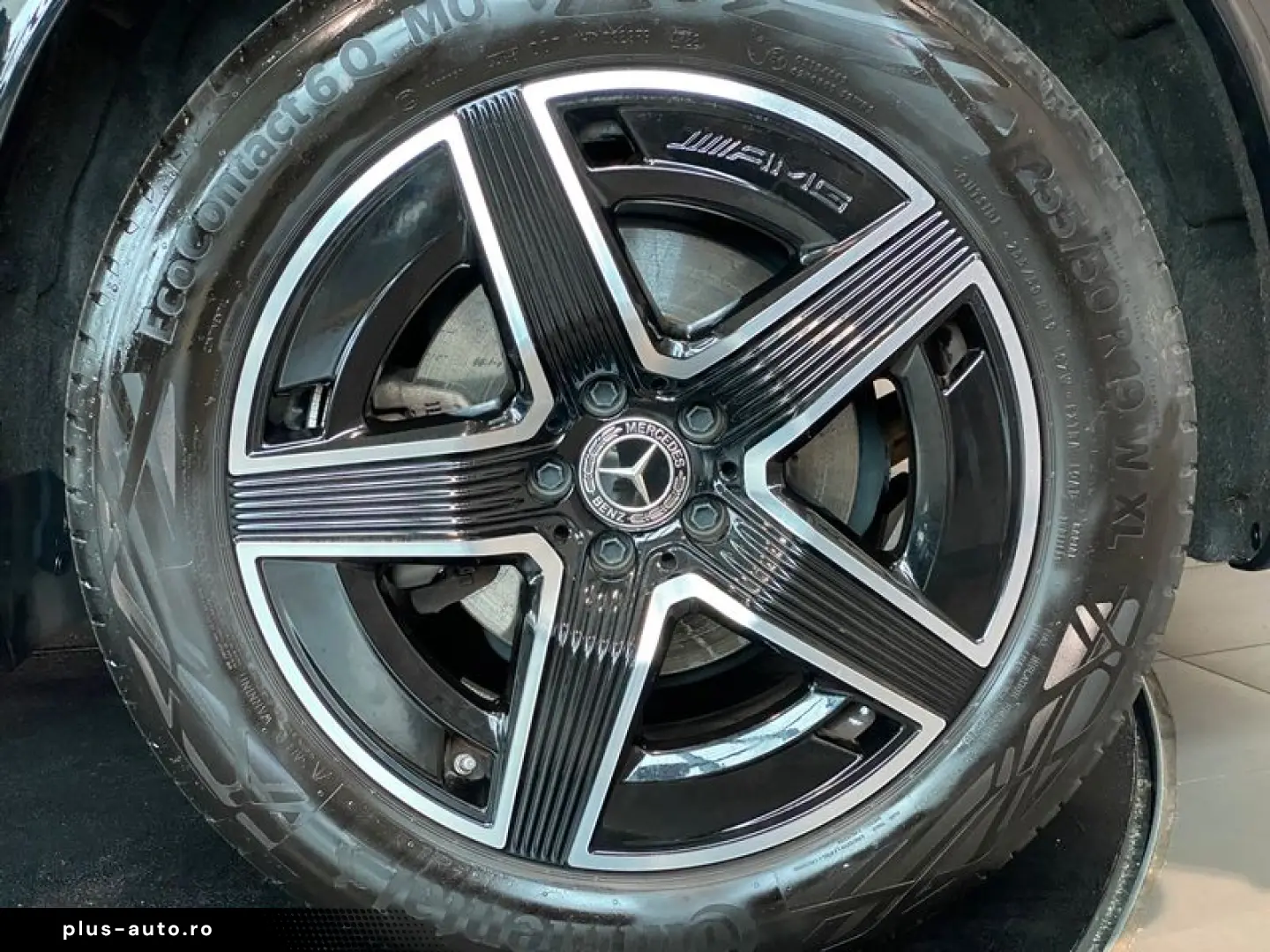 MERCEDES-BENZ GLC 300 AMG