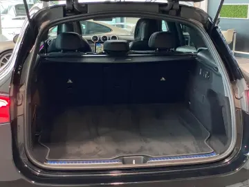 MERCEDES-BENZ GLC 300 AMG