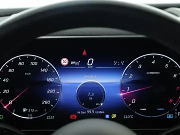 MERCEDES-BENZ GLC 300 4M AMG