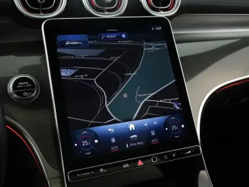 MERCEDES-BENZ GLC 300 4M AMG