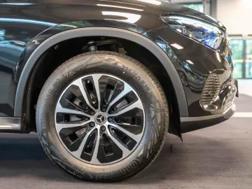 MERCEDES-BENZ GLC 220 d