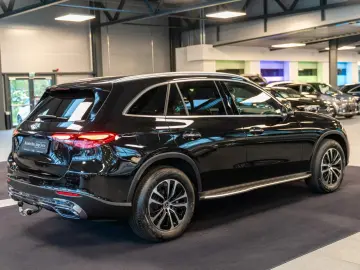 MERCEDES-BENZ GLC 220 d