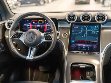 MERCEDES-BENZ GLC 220 d