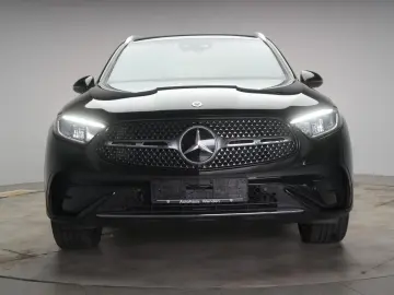 MERCEDES-BENZ GLC 300 d